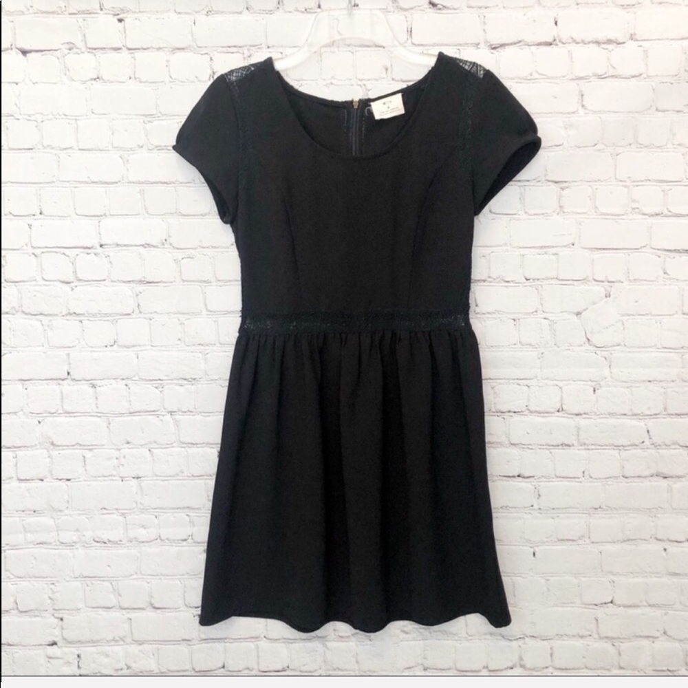 Pins and needles / black crepe lace inset dress - Picture 4 of 6